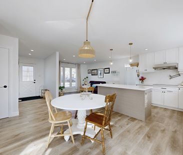 For Lease - 142 Patterson Road Unit# Main Floor, Barrie, Ontario - Photo 1