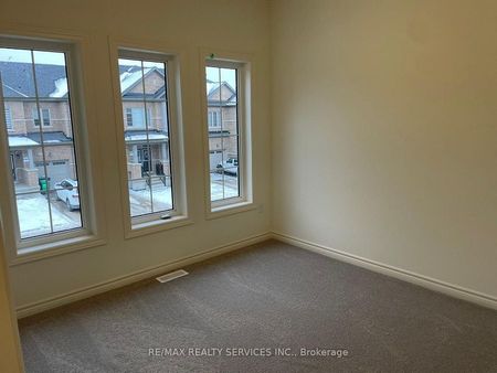 For Lease - 130 Adventura Road, Brampton, Ontario - Photo 4