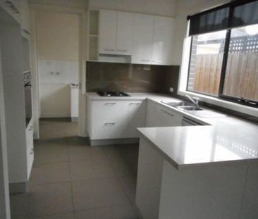 2B Rudyard Street, Bentleigh East - Photo 3