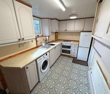 Helmshore Road, Holcombe, BL8 - Photo 6