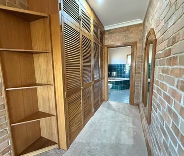 Spacious Family Home with Breathtaking Bushland Views and Flexible ... - Photo 1