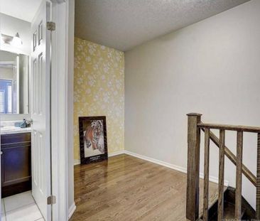 For Lease - 238 Mortimer Crescent, Milton, Ontario - Photo 5