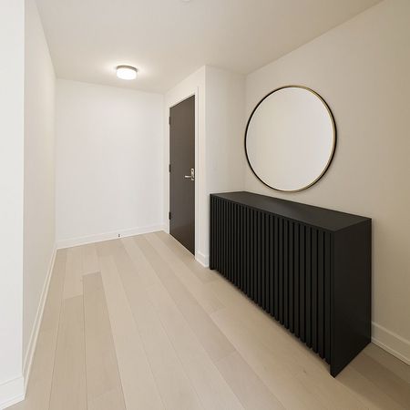 For Lease - 11 Yorkville Avenue Unit# 2405, Toronto, Ontario - Photo 5