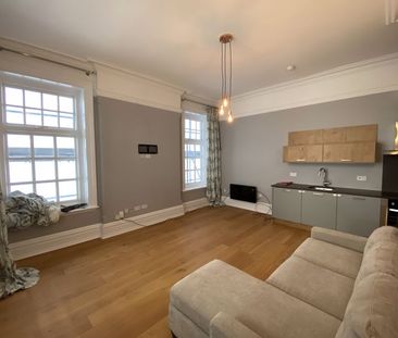 Pentonville, Newport - Photo 3