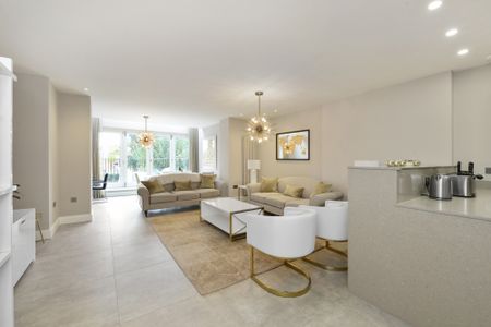 Lyndhurst Road, Hampstead, NW3 5PB, London - Photo 4