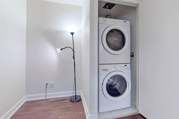 Carlaw Lofts 1190 - Photo 1