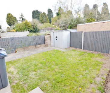 2 bedroom maisonette to rent - Photo 1