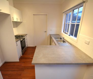 2/222 Edward Street, Brunswick East - Photo 1