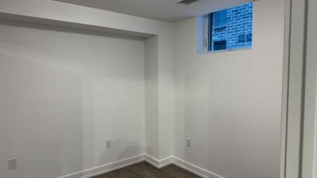 For Lease - 172 Clonmore Drive Unit# 20, Toronto, Ontario - Photo 4