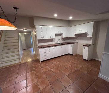 Maison de ville à Magog - BELLE OPPORTUNITÉ POUR PERSONNES RETRAITÉES! - Photo 1