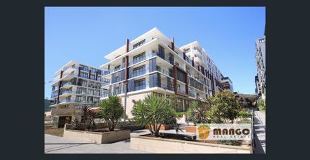 Waterfront apartment, sunny and spacious 1 Bedroom+Study - Photo 2