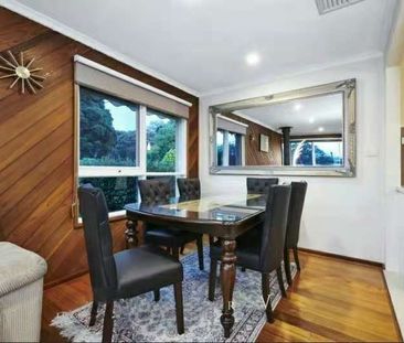 Comfortable Family Living in a Quiet Mooroolbark Location - Photo 5