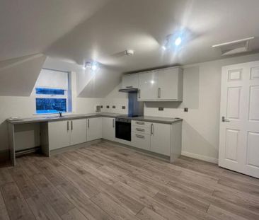 Sorren House, Sowerby Bridge, HX6 1AJ - Photo 2