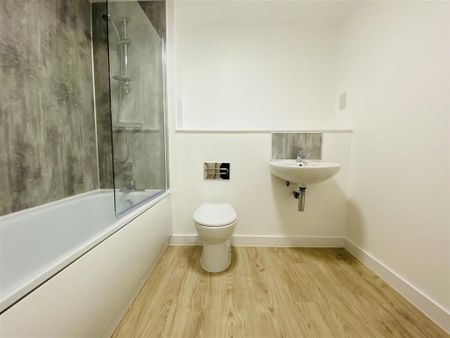 2 bedroom apartment to rent - Photo 2