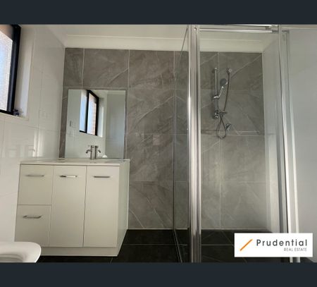 34A Lorenzo Cre, Rosemeadow, NSW 2560 - Photo 5