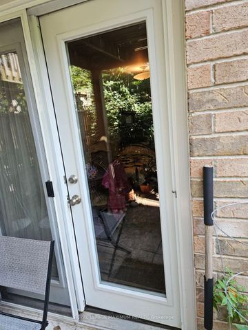 For Lease - 4 Murphy Lane Unit# ROOM FOR RENT, Ajax, Ontario - Photo 2