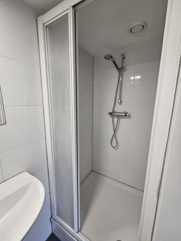 Te huur: Studio Montfortanenlaan in Tilburg - Foto 2