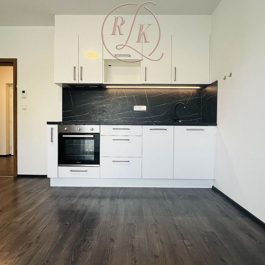 Pronájem bytu 2+kk 44 m² - Фото 1