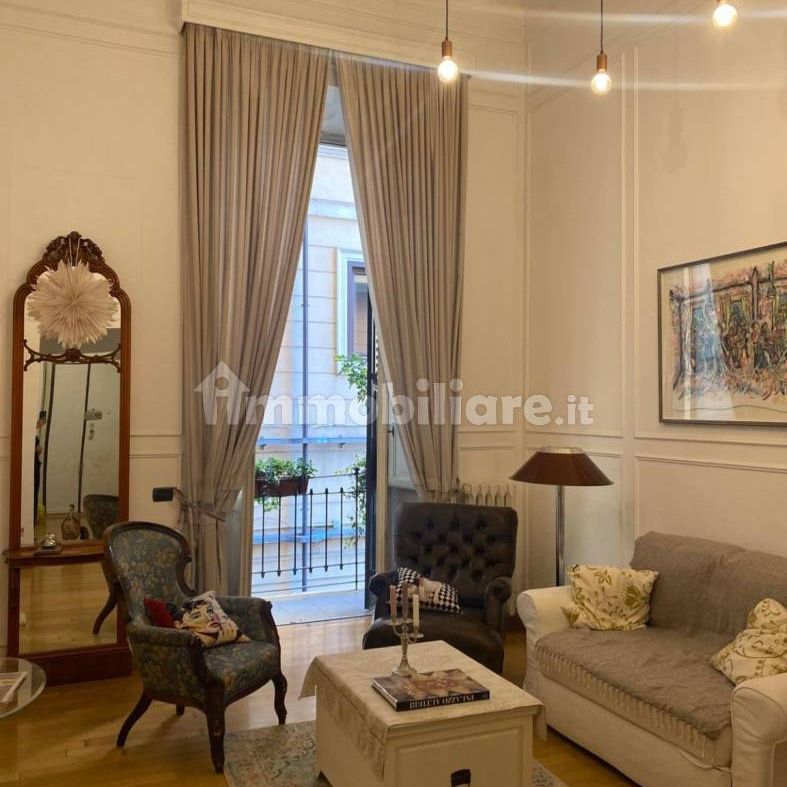 Appartamento salita di San Nicola da Tolentino, Barberini, Roma - Photo 1