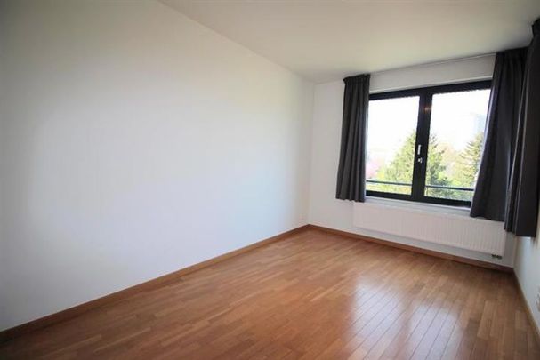 Appartement te huur - Foto 1