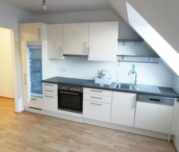 3 Zimmer-Maisonett-DG-Wohnung mit Terrasse - Photo 1