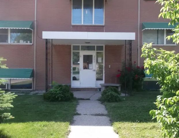 297 Indian Rd S | 297 Indian Rd S, Sarnia - Photo 1