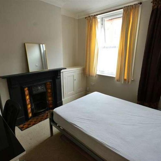 Bulwer Road, Leicester, LE2 - Photo 1
