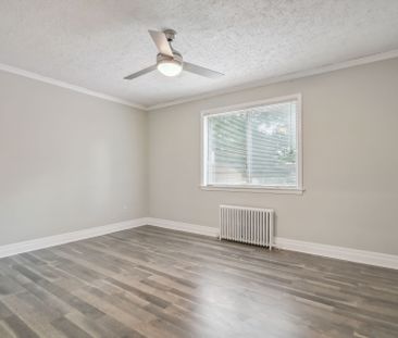 For Lease - 18 Thirty Third Street Unit# 1, Toronto, Ontario - Photo 5