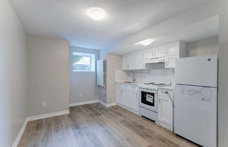 For Lease - 110 Livingstone Avenue Unit# Lower, Toronto, Ontario - Photo 2