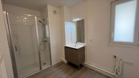 Location Appartement 3 pièces 63m² CHARTRES 28000 - Photo 4