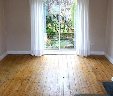 2 bedroom semi-detached house to rent - Photo 2