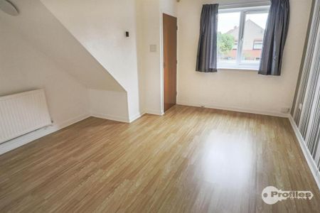 3 bedroom townhouse to rent - Photo 3