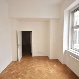 Schöner 3-Zimmer-Altbau in Hofruhelage - Photo 1