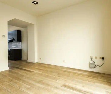 Wonen aan de voet van het station te Berchem - Photo 4