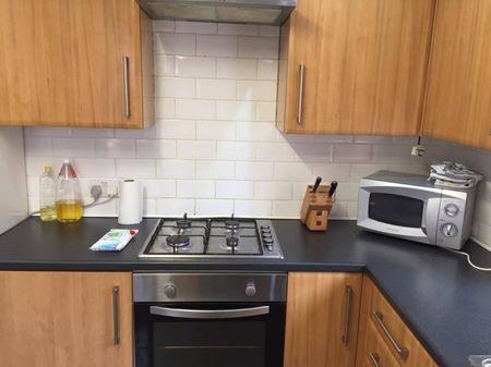 Fazackerley Street, Ashton-on-Ribble, Preston - Photo 5