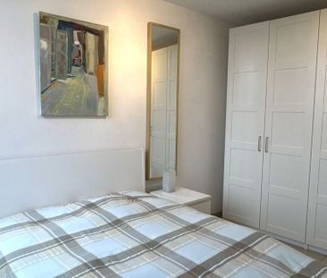 Appartement te huur in Antwerpen voor € 890 met 1 slaapkamer - Foto 5