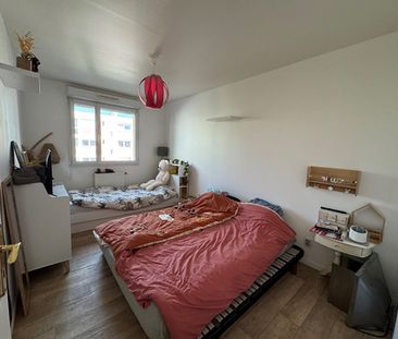 Location Appartement 4 pièces 86m² - Photo 2