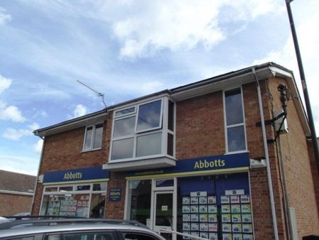 Mildenhall - Photo 4