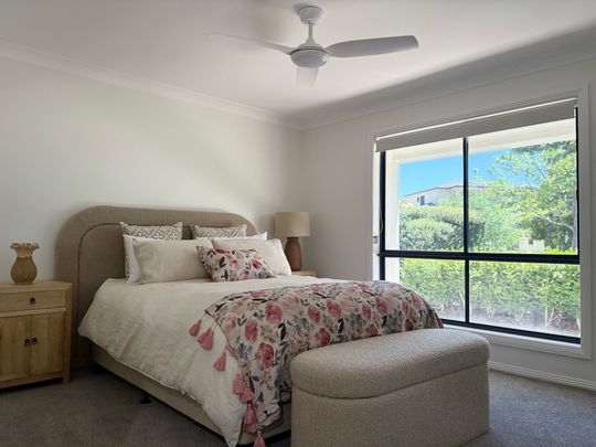 HILLVUE - Executive Home with Longyard Golf Course Access - Photo 1