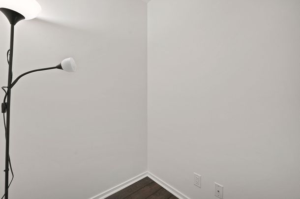 Stunning 2+1 Bedroom For Rent - Photo 1