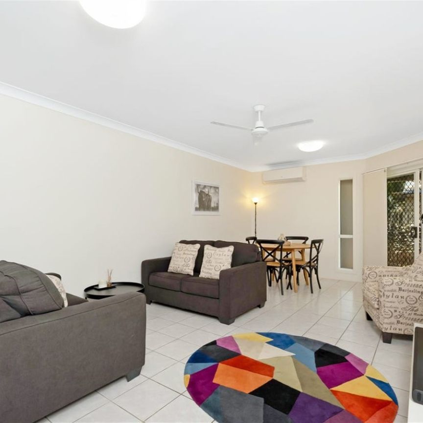 MODERN 2 BEDROOM UNIT IN HERMIT PARK + PRIVATE COURTYARD! - Photo 1
