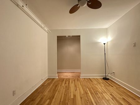 2505 Van Horne, #1 - Photo 3