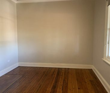 Spacious Family Home in East Tamworth - Photo 6