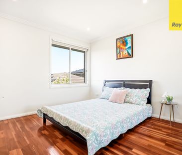 A Perfect Well- Designed & Spacious Family Home - Photo 5