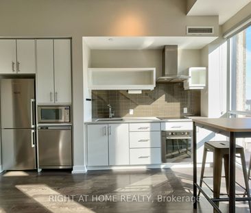 Liv Lofts - Photo 2
