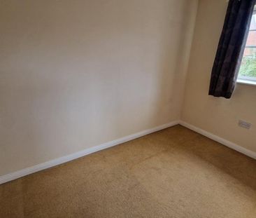 2 bedroom semi-detached house to rent - Photo 4