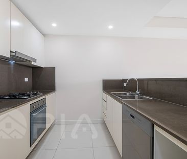 Two bedroom Apartment in Parramatta - Photo 5