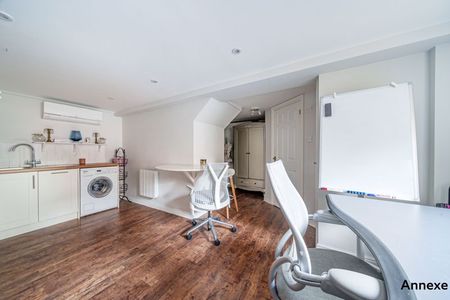 Haslemere Road, Brook, Godalming, Surrey, GU8 - Photo 4