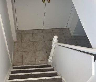 For Lease - 215 Browndale Crescent Unit# Bsmt, Richmond Hill, Ontario - Photo 5