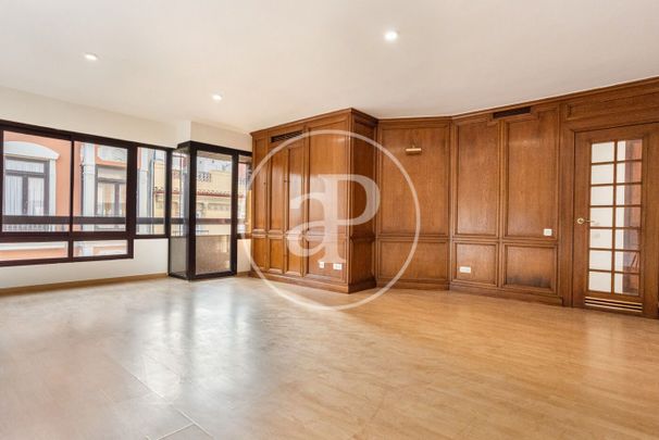 Piso de alquiler en Carrer de Pascual I Genís, 15, Sant Francesc - Photo 1